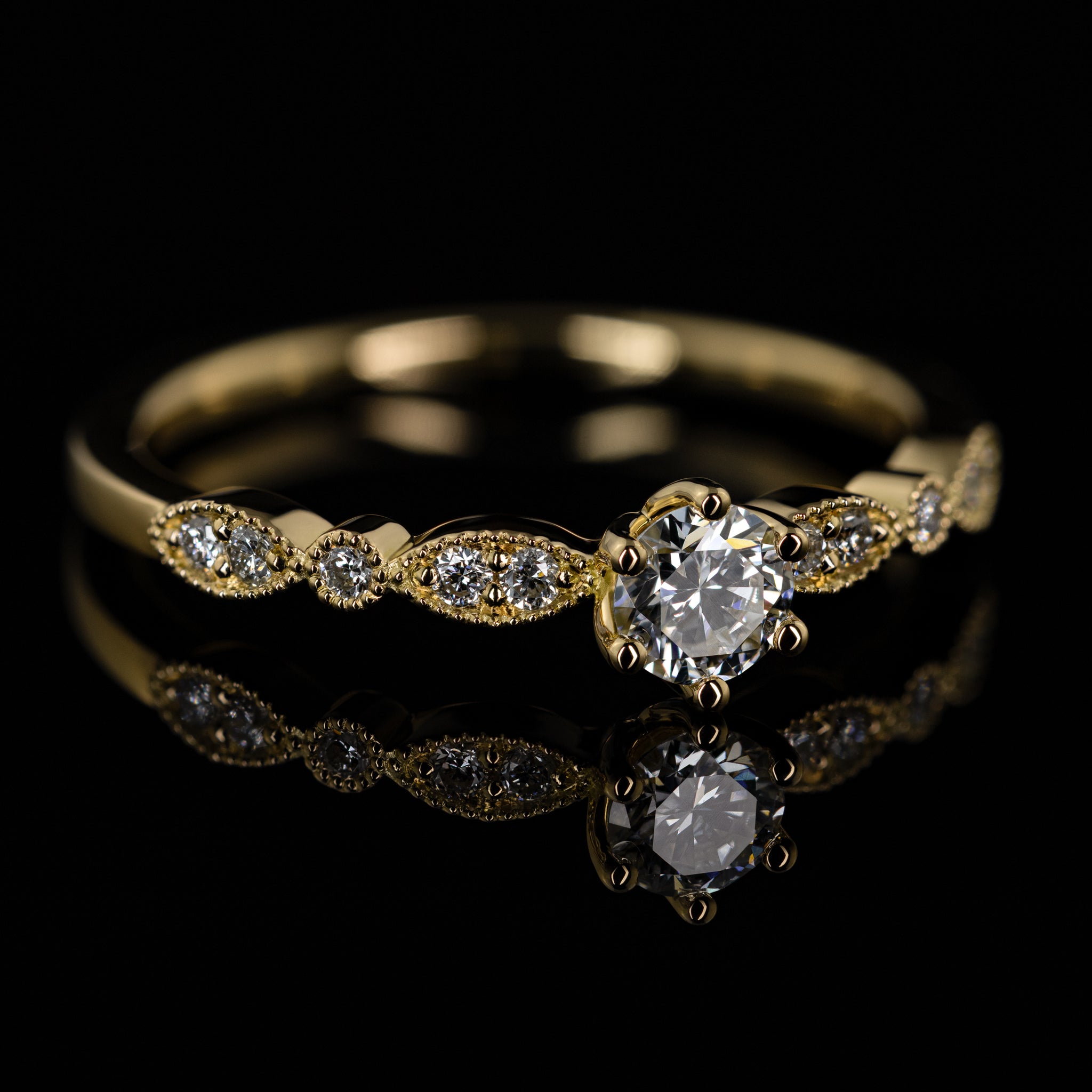 Goldzeit Ring, Modell "Joelle"
