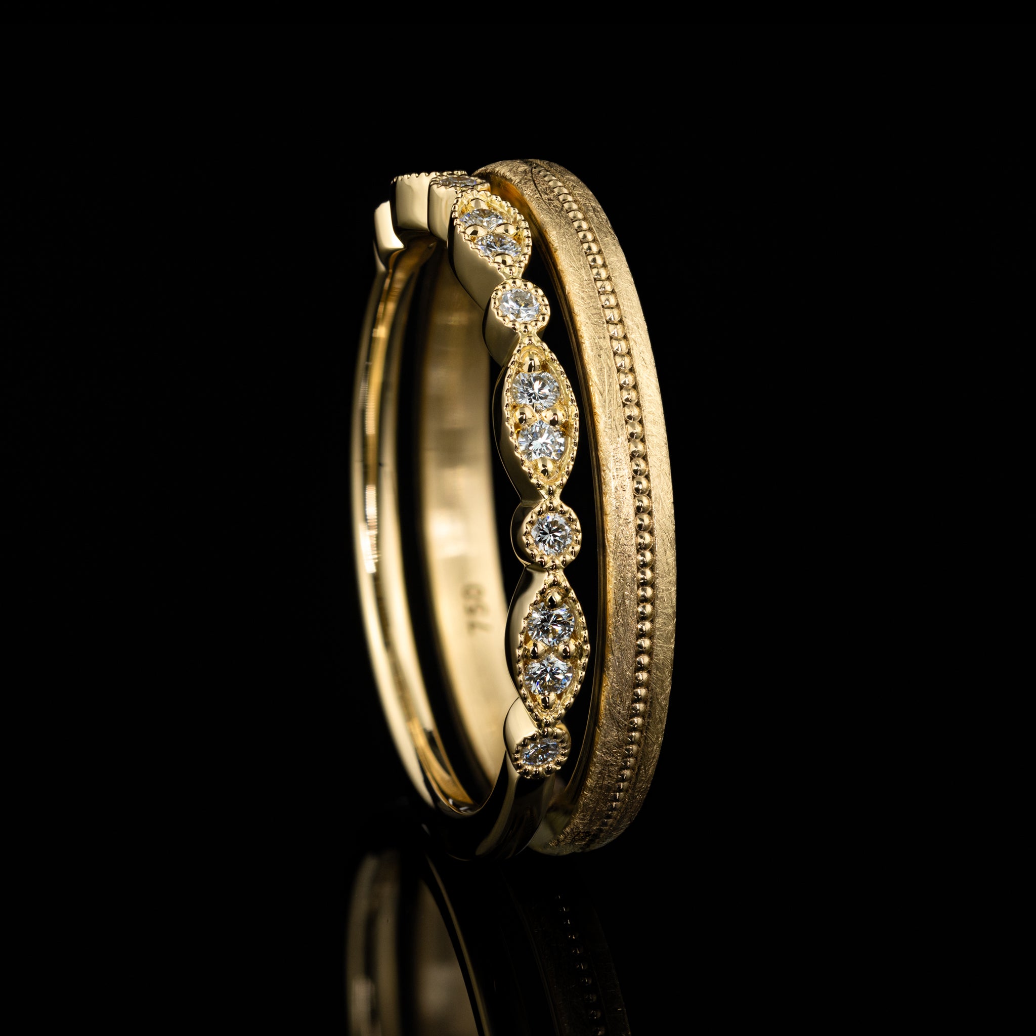 Besonderer Vorsteckring Ehering Liliana, Vintage, Goldschmiede, Goldzeit in Nürnberg, Gelbgold, Ringkombination mit Ehering