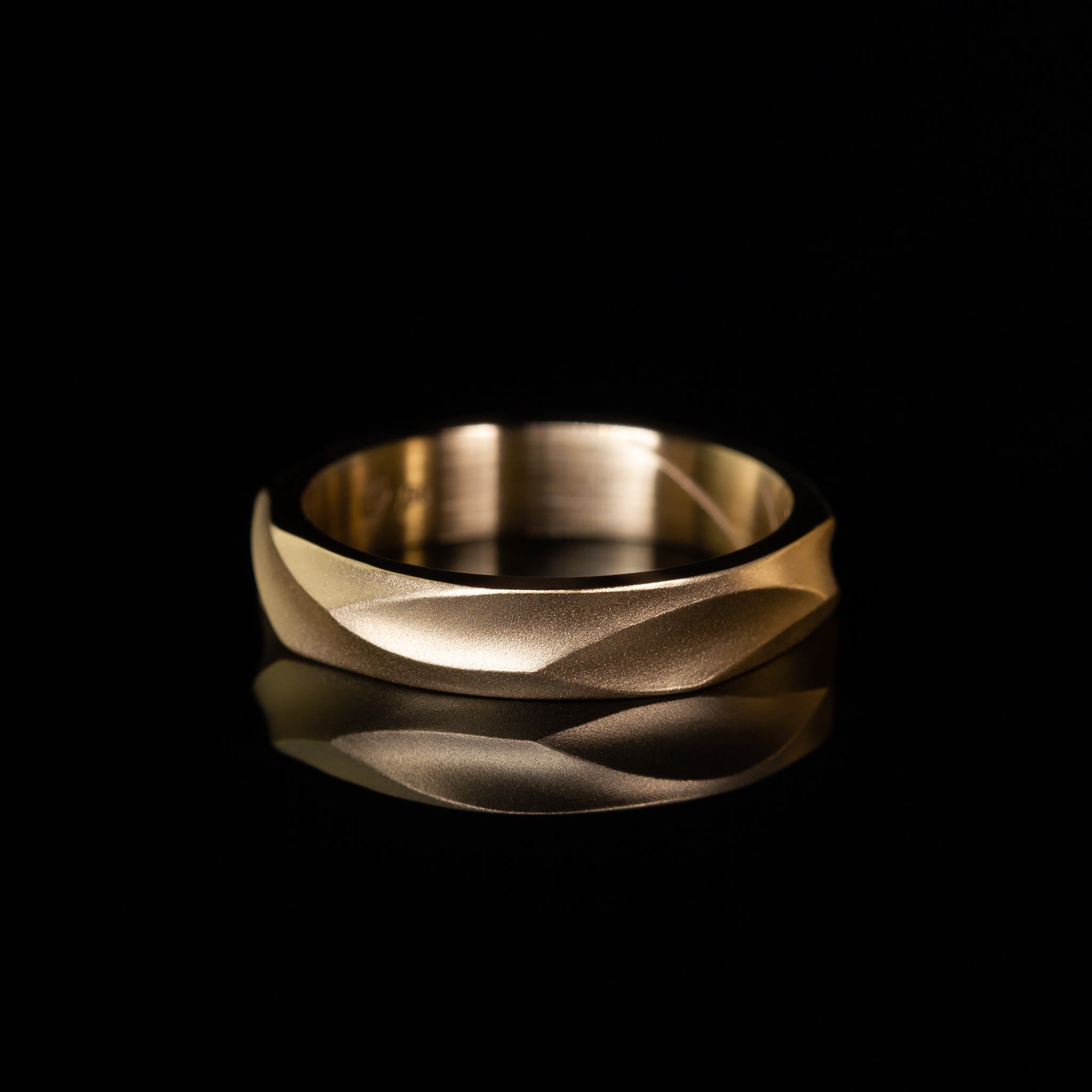 Goldzeit Ring, Modell "Gina"