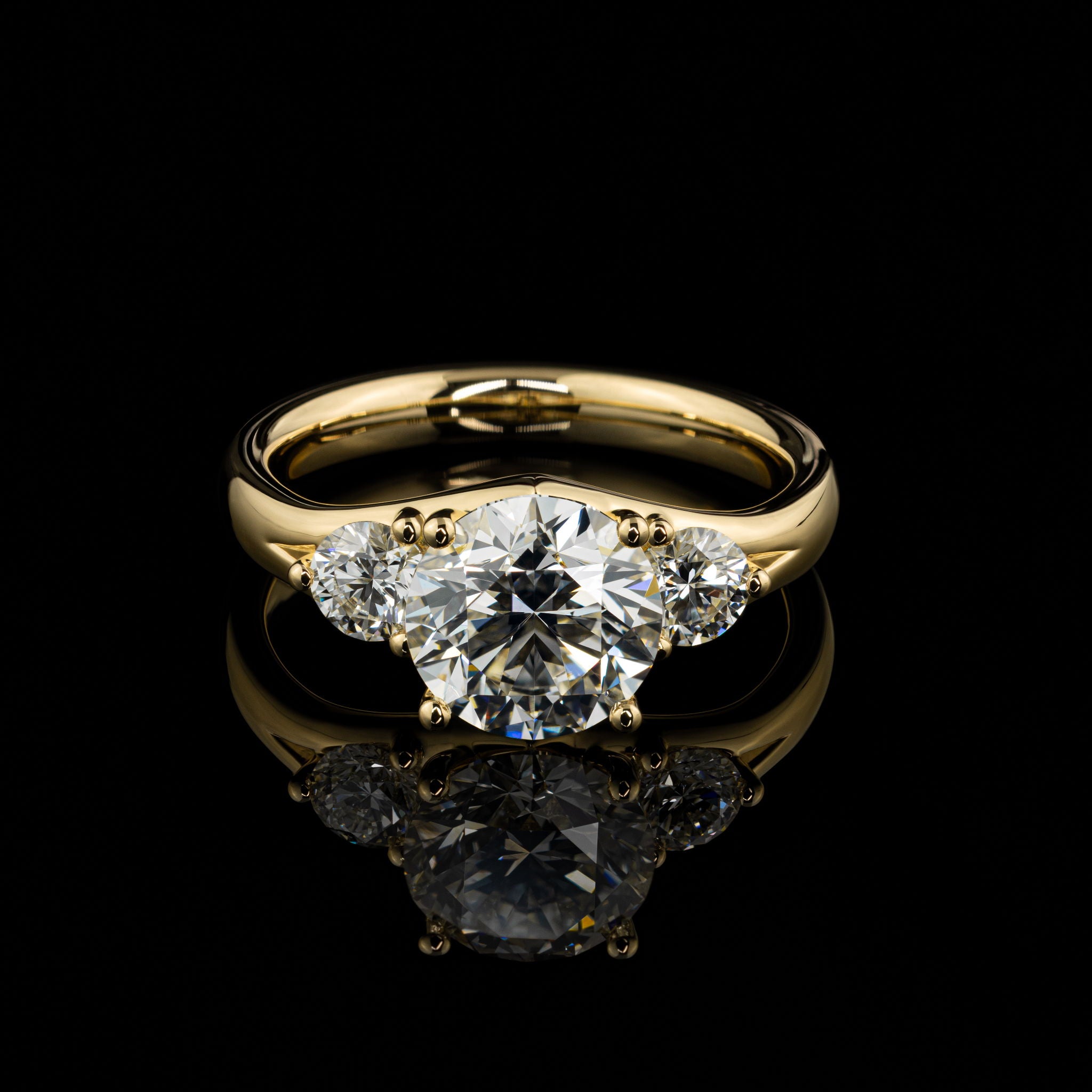 Goldzeit Ring, Modell "Neila"
