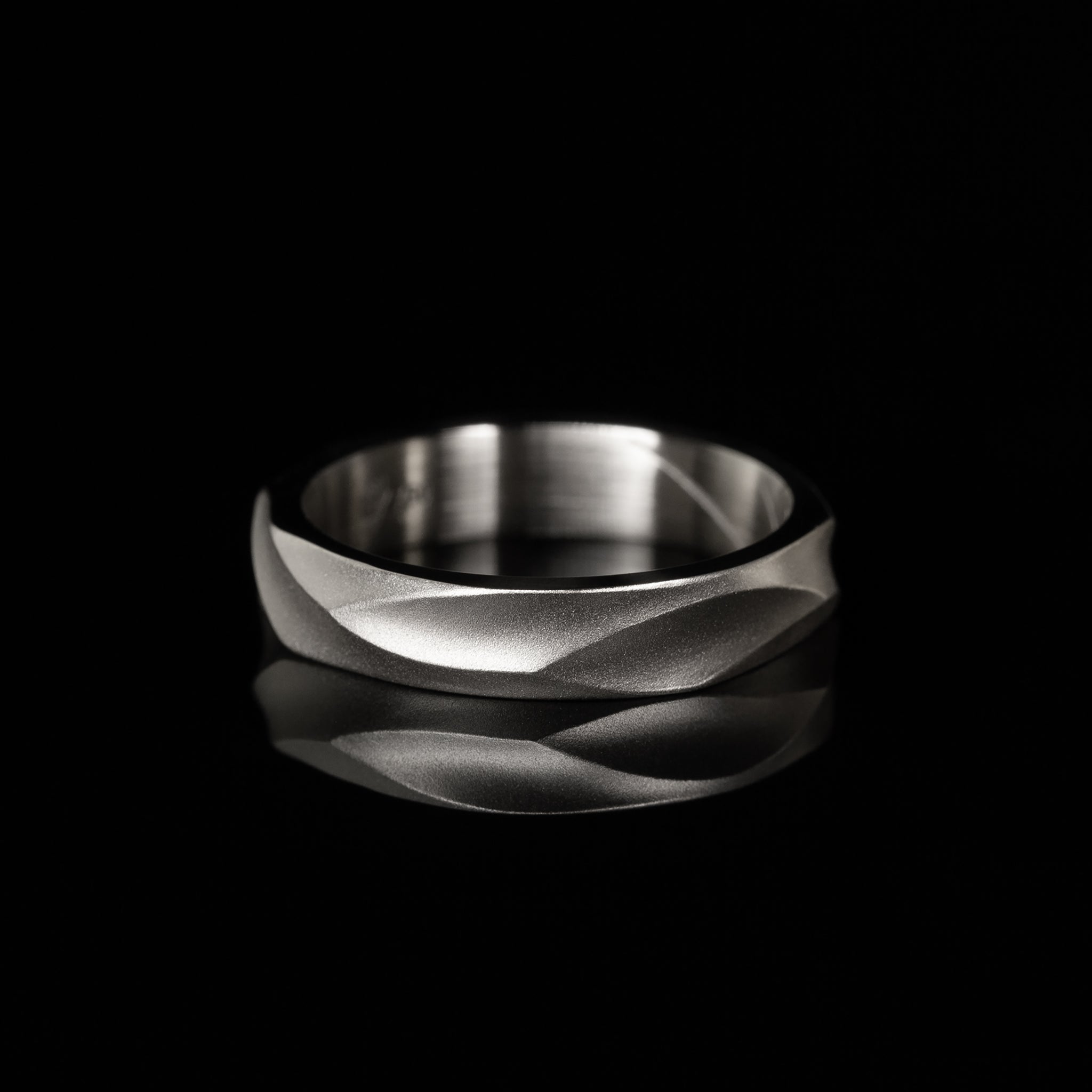 Goldzeit Ring, Modell "Gina"